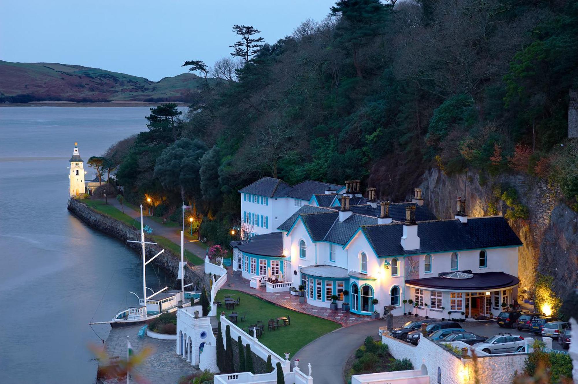Portmeirion Village & Castell Deudraeth พอร์ทแมด็อก ภายนอก รูปภาพ